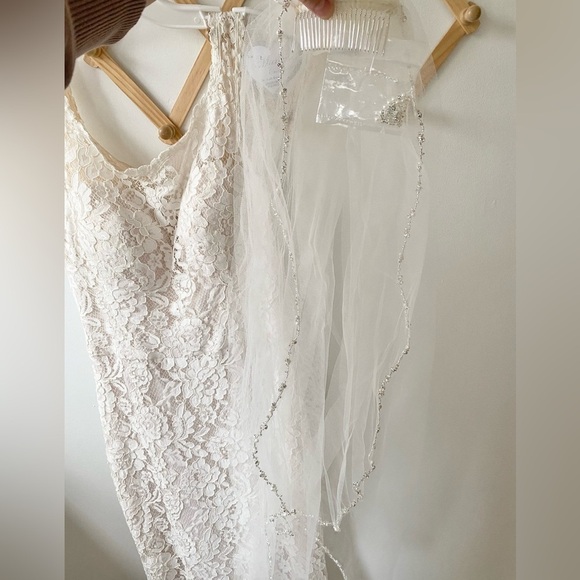 Mikaella Elegant Lace Wedding Dress with Train - Picture 10 of 10